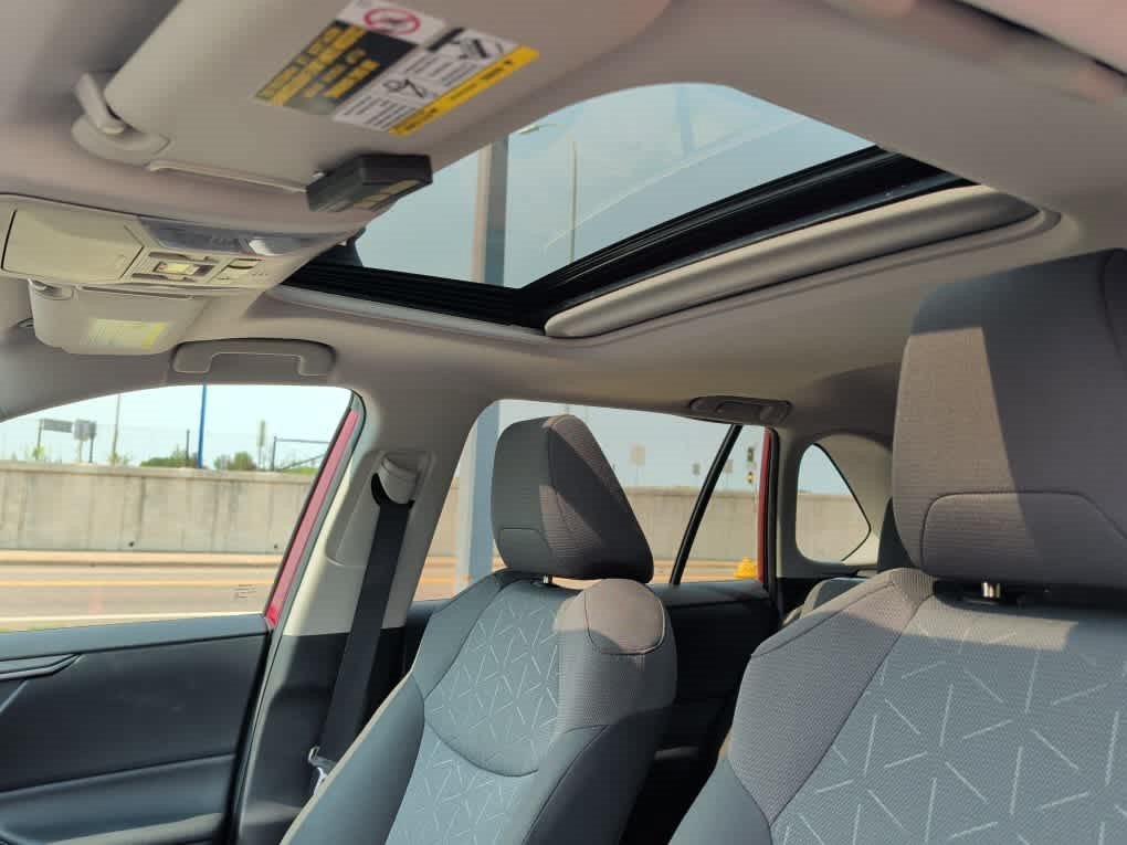 Used 2019 Ruby Flare Pearl Toyota XLE image 15