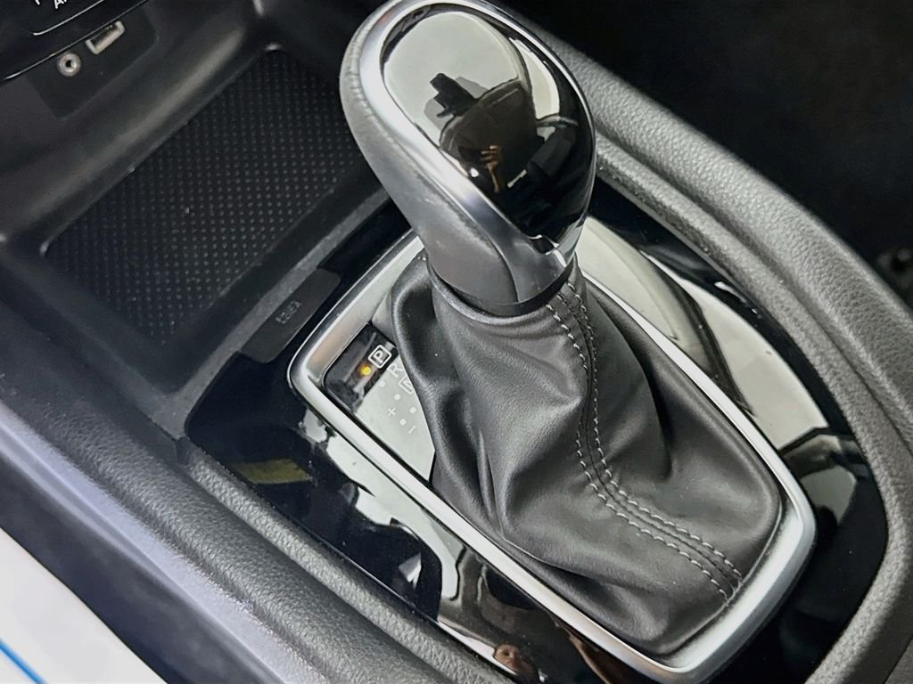 Used 2019 Magnetic Black Pearl Nissan S image 21
