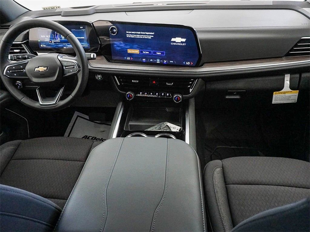 2026 Chevrolet Suburban LS - Photo 16