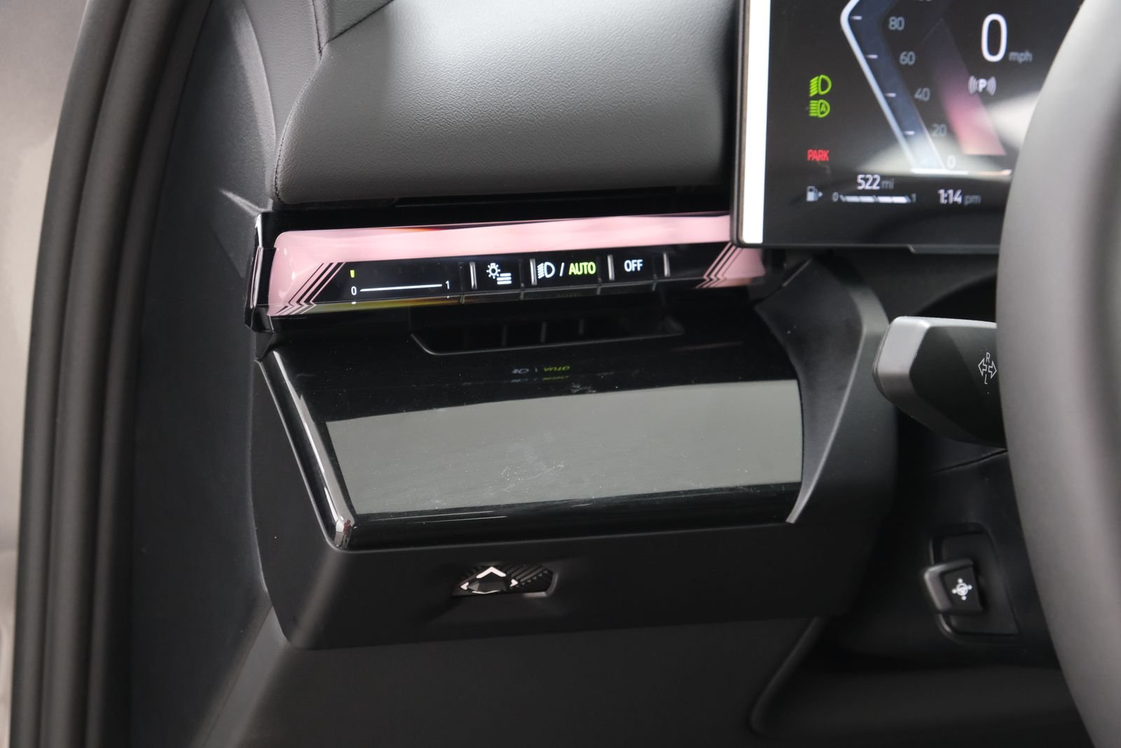 New 2027 Oxide Grey Metallic BMW 530i xDrive image 30