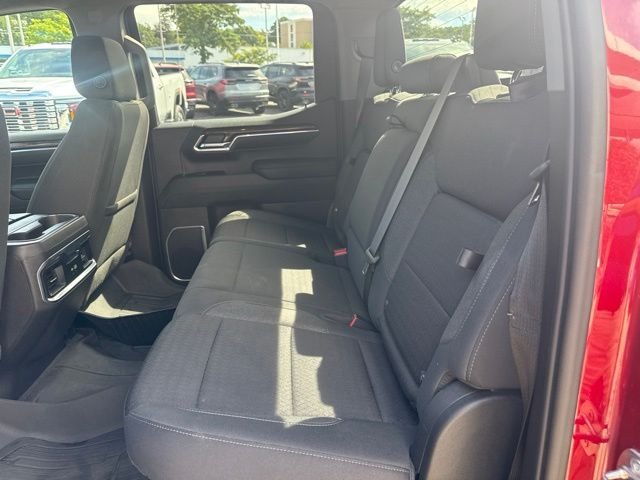 Used 2023 Red GMC Elevation image 21