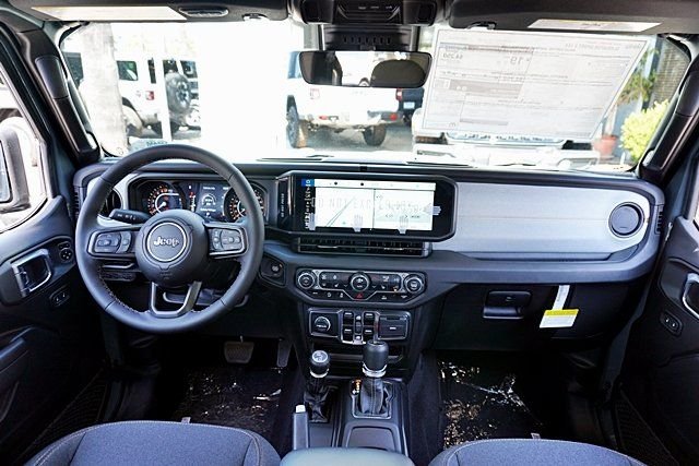 New 2025 Anvil Clear-Coat Exterior Paint Jeep Sport S image 23