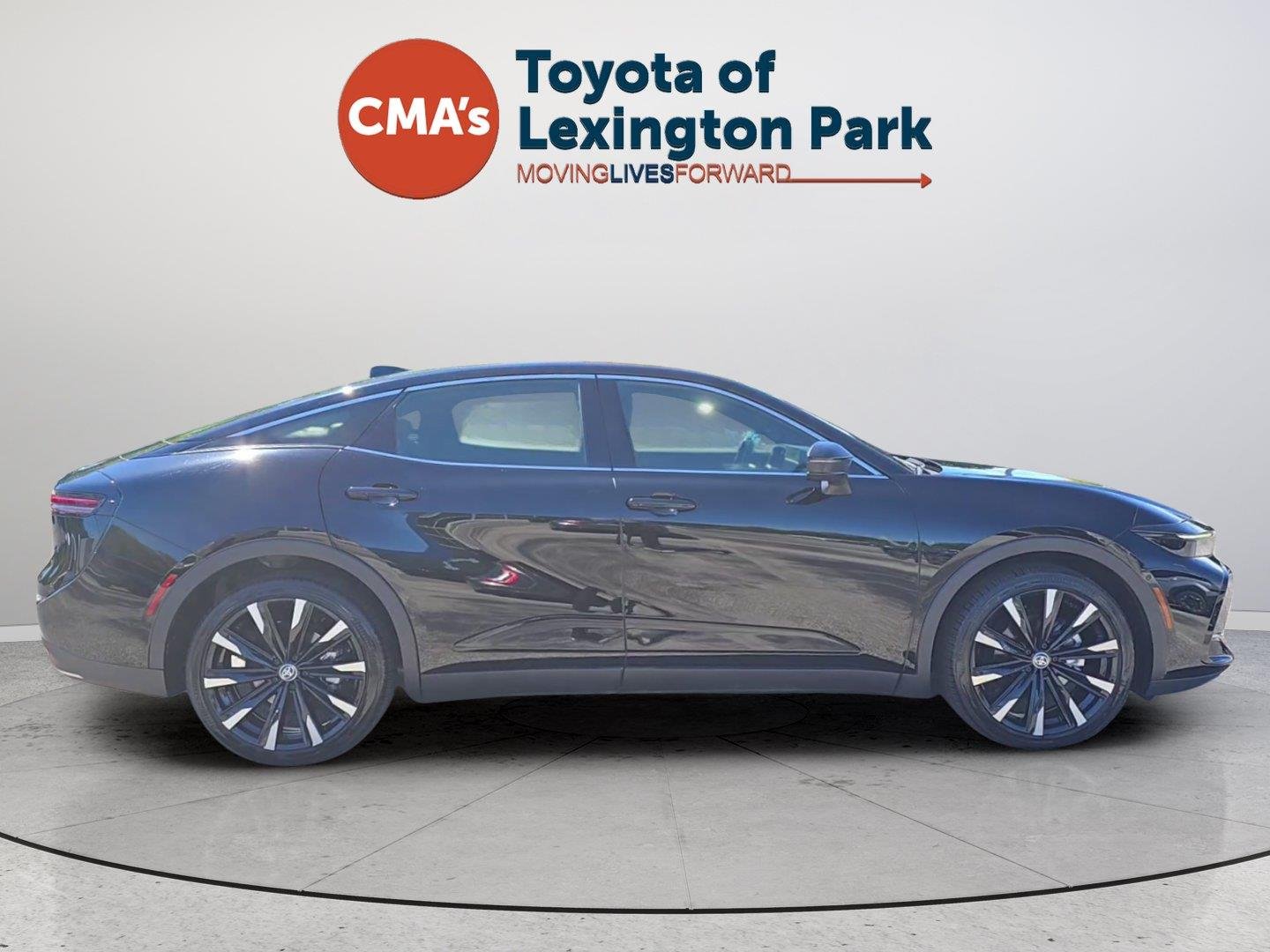 Used 2023 Black Toyota Platinum image 6
