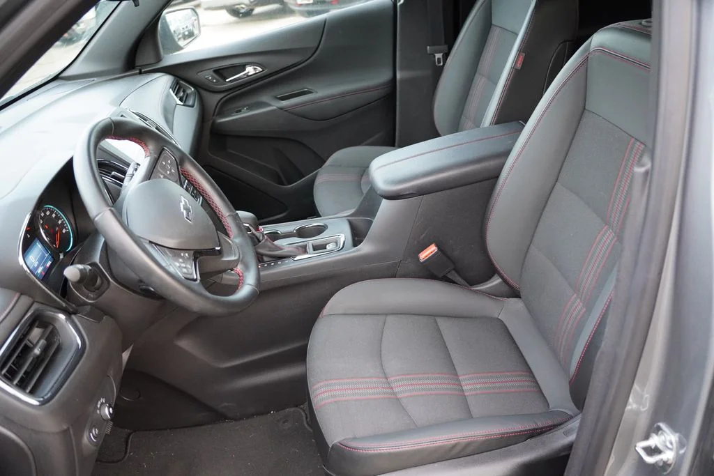 Used 2024 Sterling Gray Metallic Chevrolet RS image 4