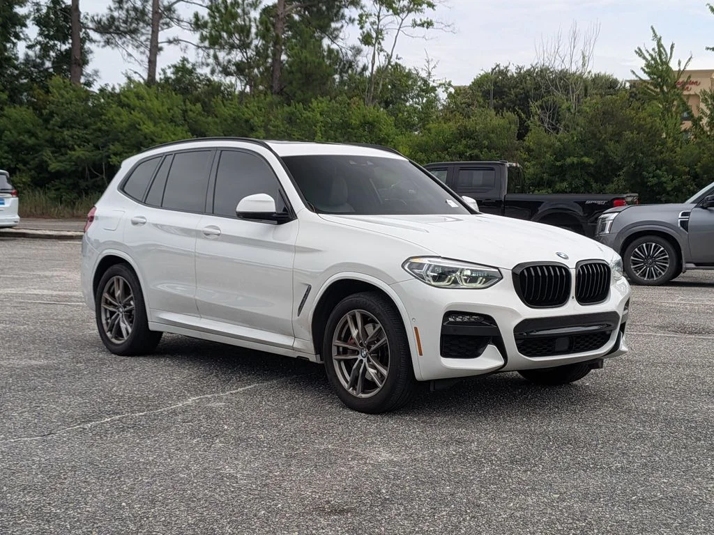 Used 2021 White BMW sDrive30i image 7