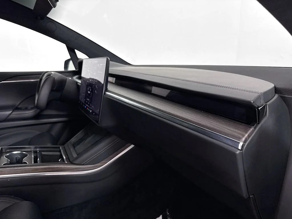 Used 2023 Black Tesla Standard Range image 29