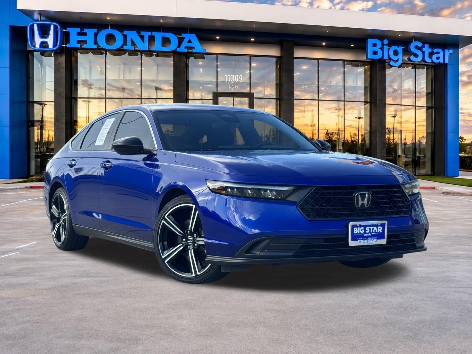 Certified Used 2025 Still Night Pearl Honda HYBRID SPORT image 28