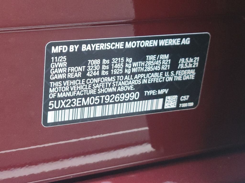 Used 2026 Red BMW xDrive40i image 37
