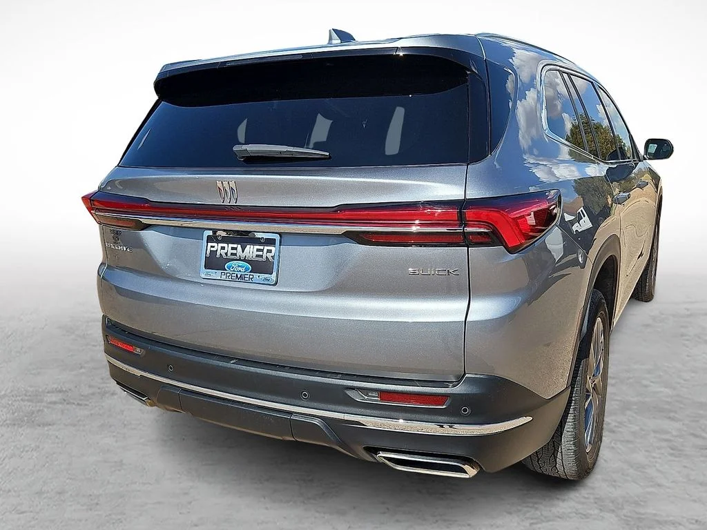 Used 2025 Gray Buick Preferred image 10