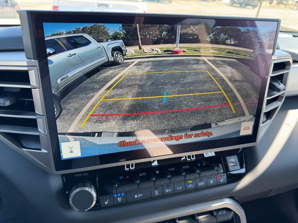 New 2026 Wind Chill Pearl <sup>1</sup> Toyota  Limited image 19
