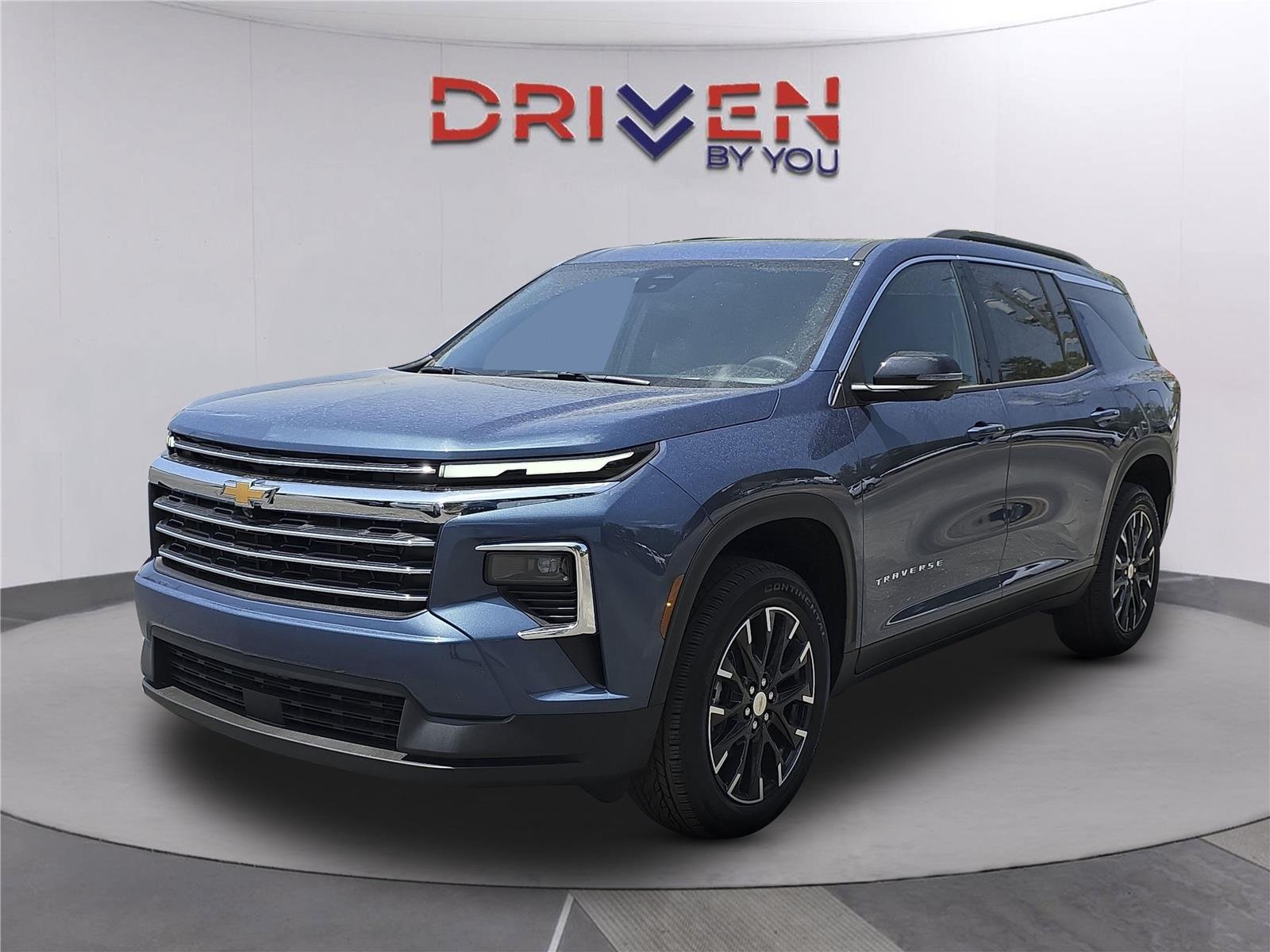 2026 Chevrolet Traverse LT - Photo 8
