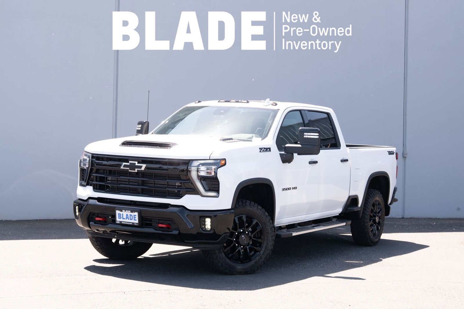 2026 Chevrolet Silverado HD LTZ 4WD Crew Cab Standard Box SRW's photo
