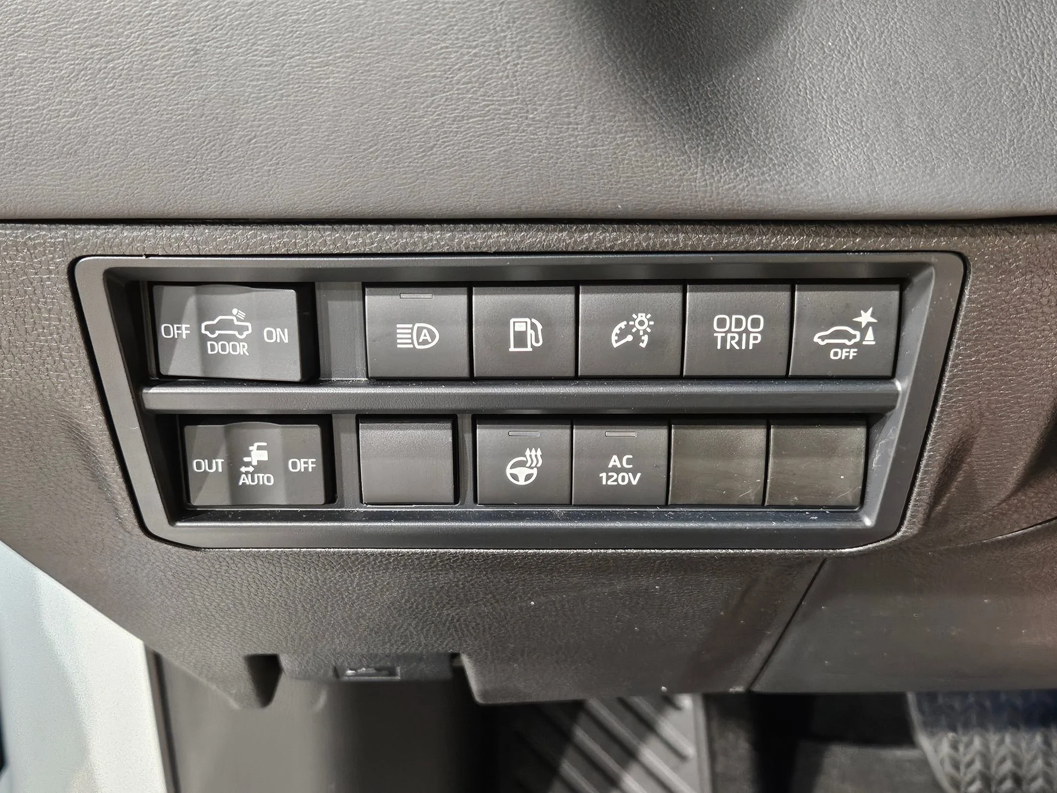 Used 2024 Wind Chill Pearl Toyota Platinum Hybrid image 26