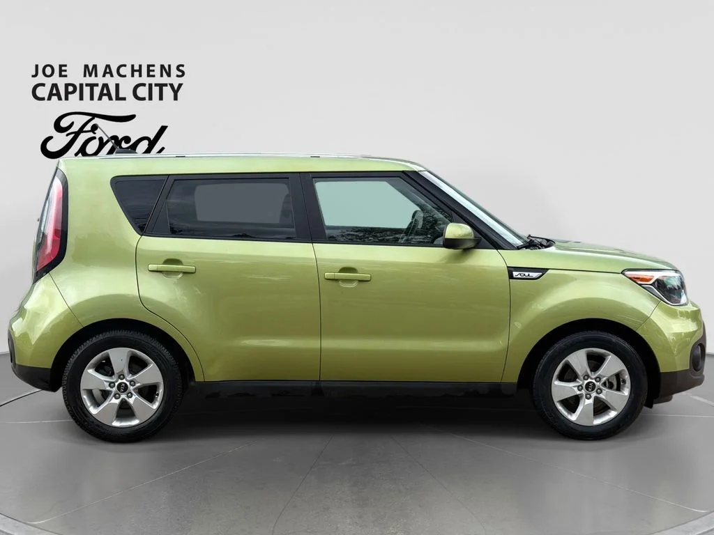 Used 2019 Alien II Kia Base image 3