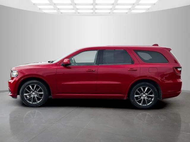 Used 2015 Red Dodge SXT image 4