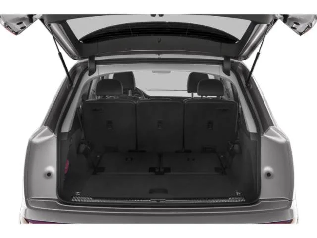 Used 2019 Samurai Gray Metallic Audi Premium image 12