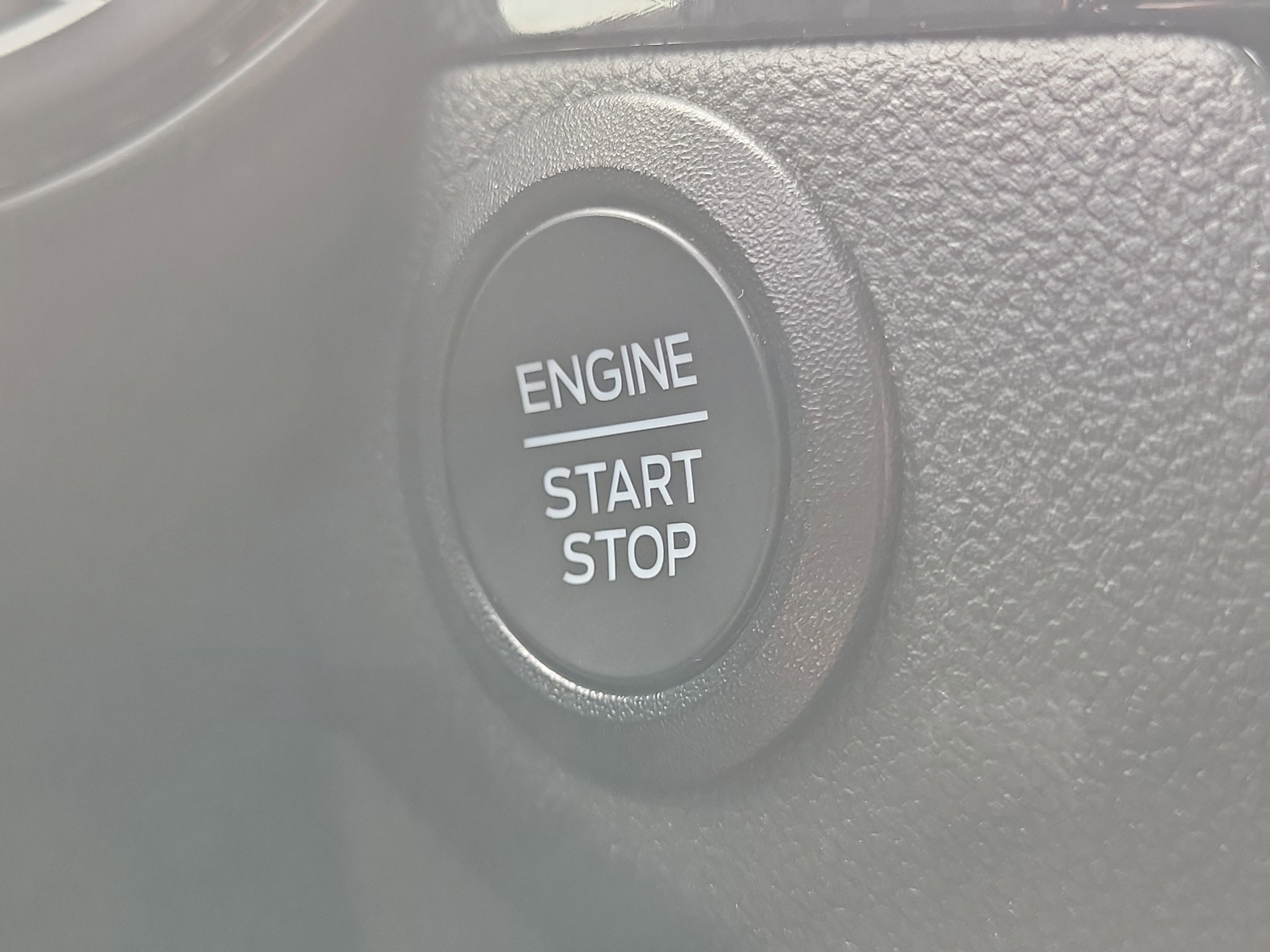 Used 2025 Black Metallic Ford ST-Line image 27