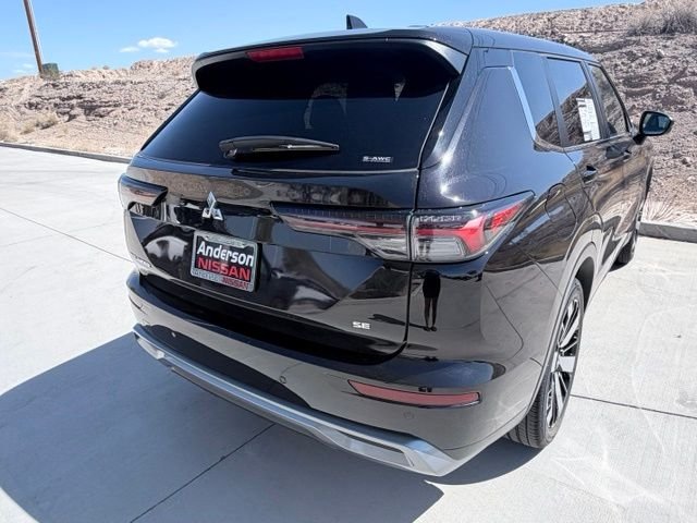 2025 Mitsubishi Outlander SE - Photo 8