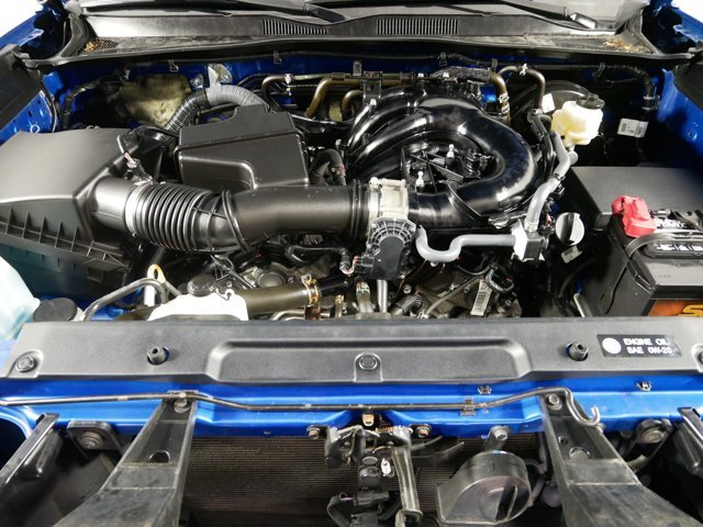 Certified Used 2017 Blazing Blue Pearl Toyota Extended Cab SR5 image 27