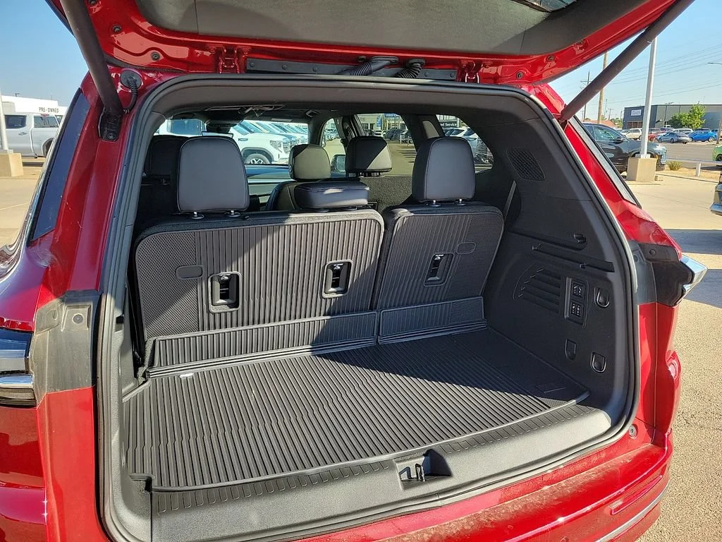 2026 Buick Enclave Avenir - Photo 15