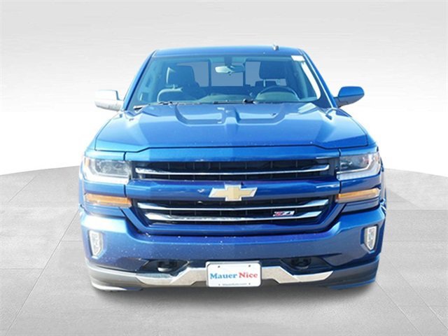 Used 2018 Chevrolet Silverado 1500 LT with VIN 3GCUKREC5JG175764 for sale in Anoka, Minnesota