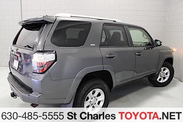 Used 2015 Gray Toyota SR5 image 24