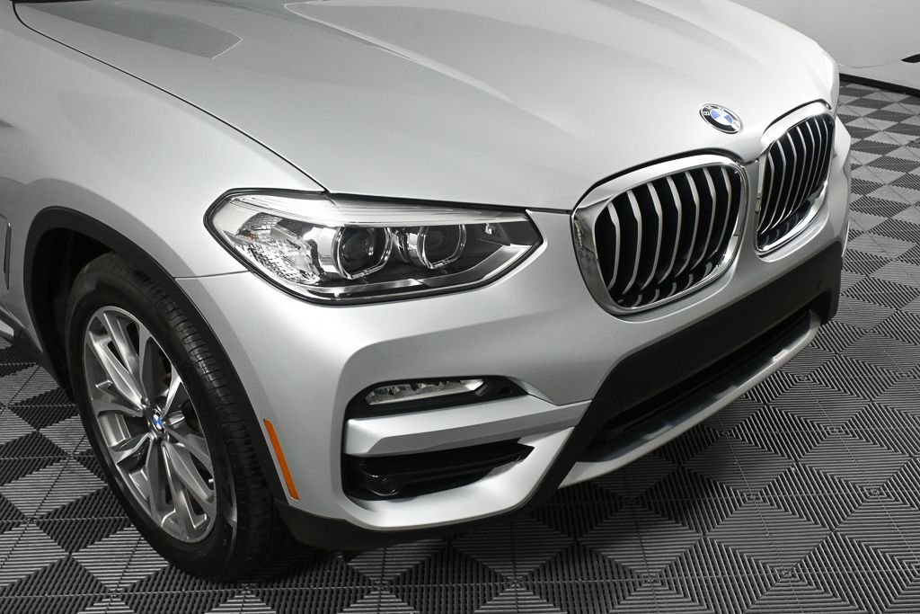 Used 2019 Silver BMW sDrive30i image 33