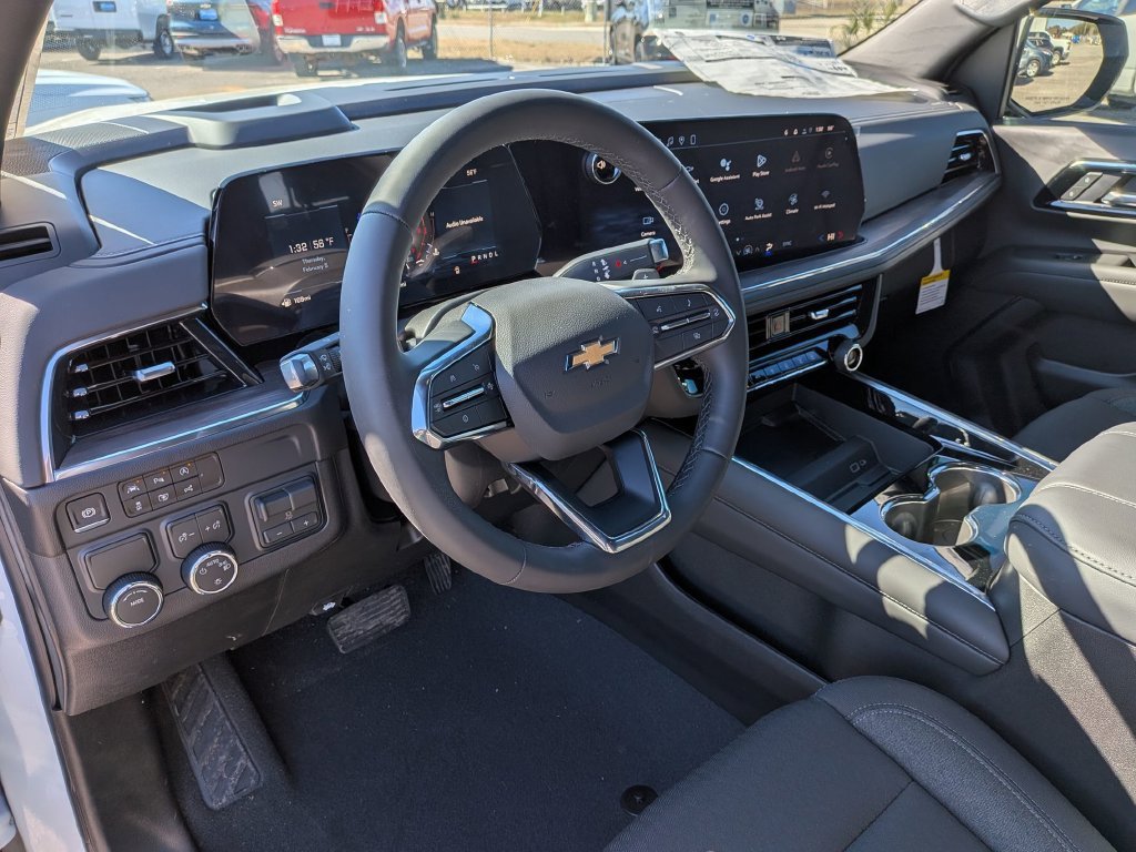 2026 Chevrolet Suburban LS - Photo 33