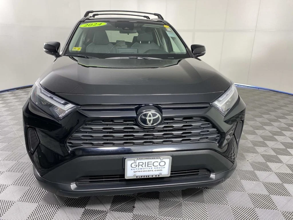 Used 2024 Black Toyota XLE image 3