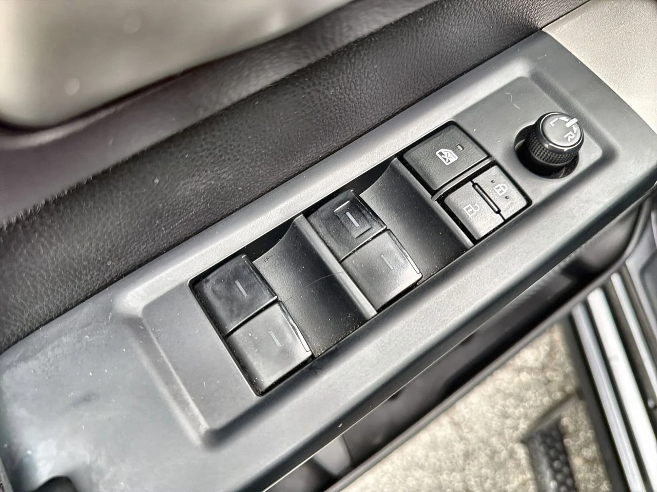 Used 2022 Gray Toyota SR5 image 19