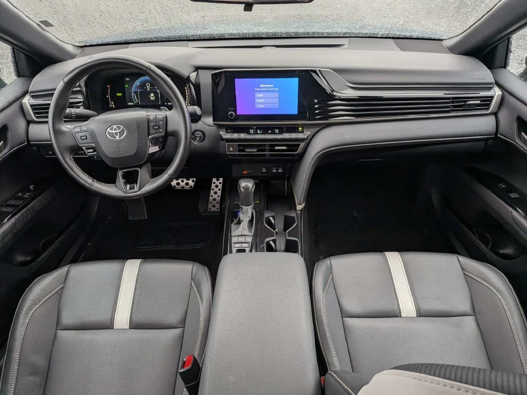 Certified Used 2025 Ocean Toyota SE image 13