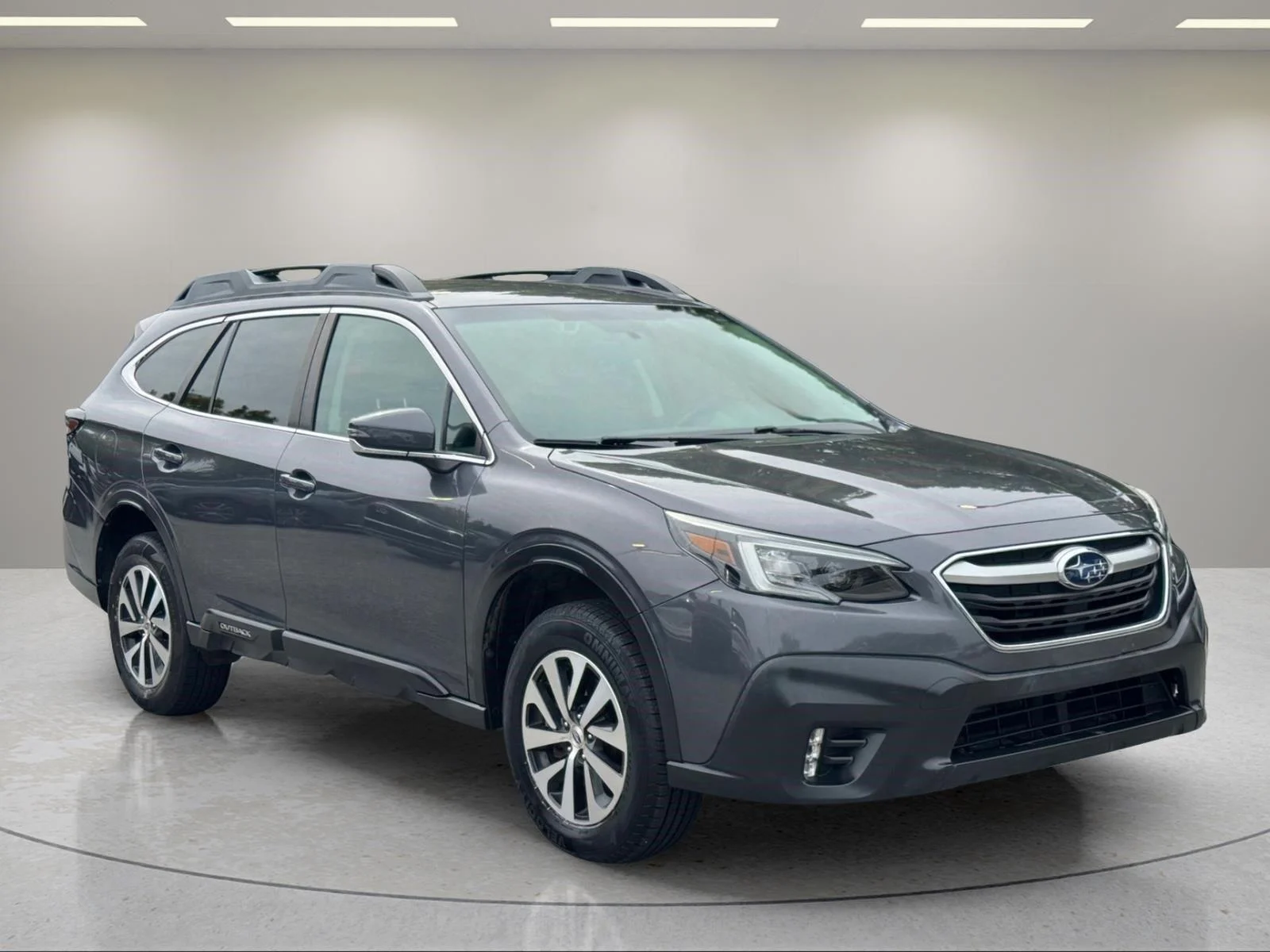 Used 2020 Magnetite Gray Metallic Subaru Premium image 7