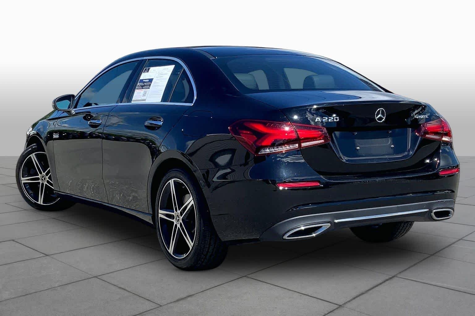 Used 2021 Night Black Mercedes-Benz A 220 image 12