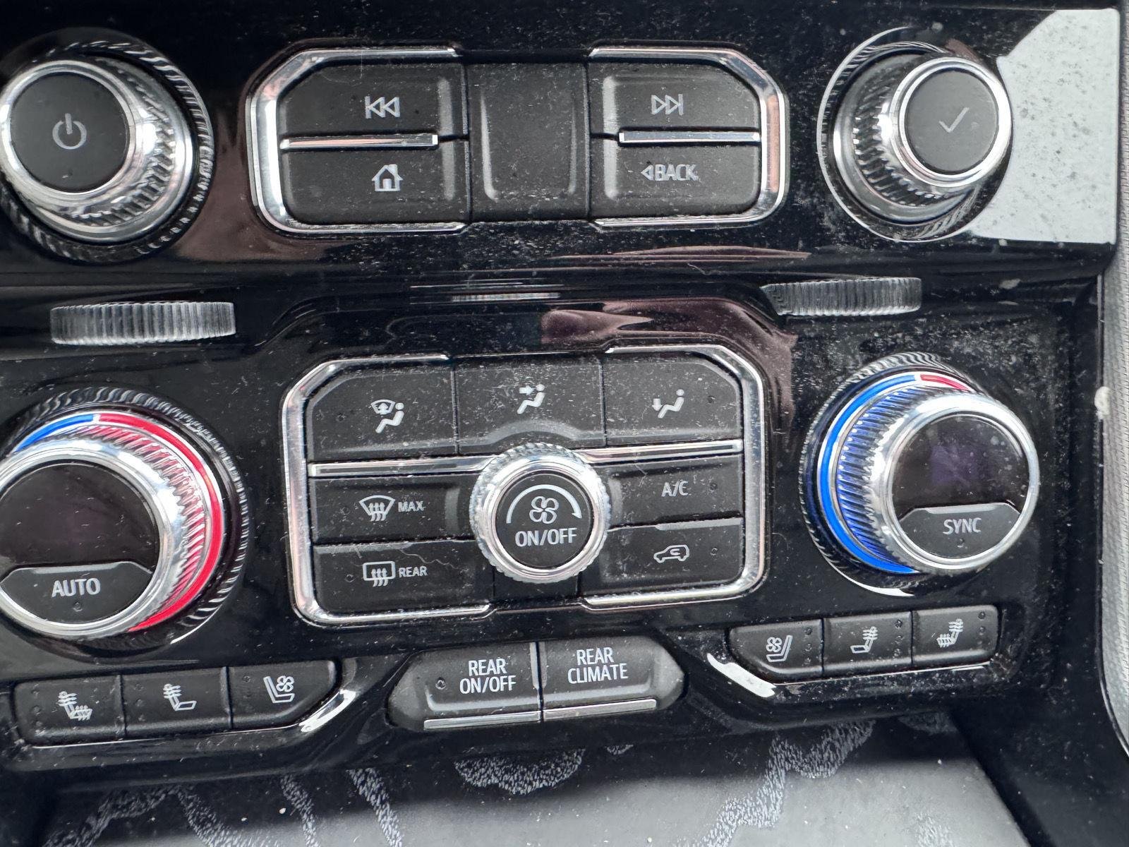 Used 2023 Onyx Black GMC Denali image 17