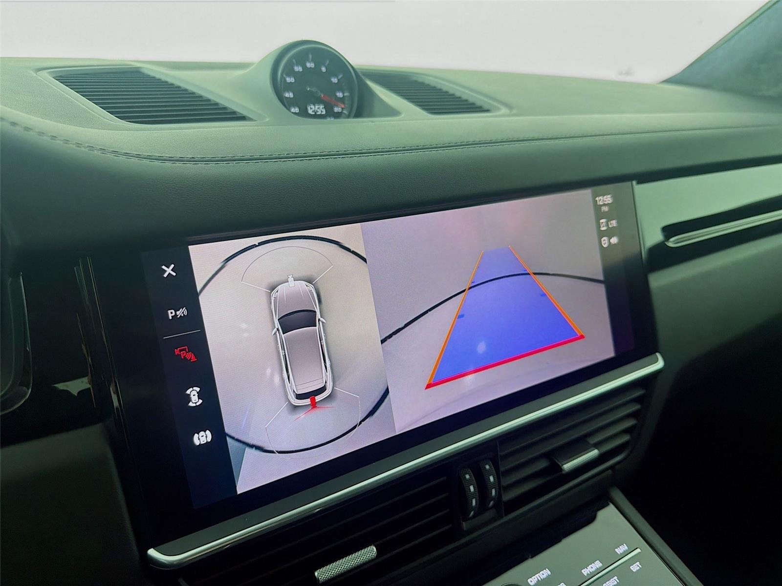 Used 2022 White Porsche Turbo image 17