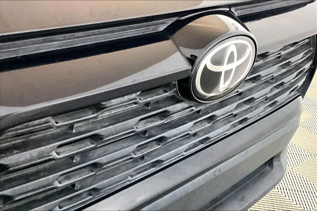 Certified Used 2019 Midnight Black Metallic Toyota XLE image 23