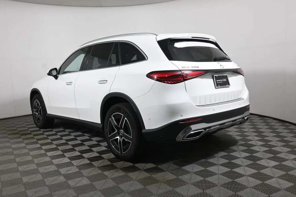 Certified Used 2026 White Mercedes-Benz GLC 300 image 5