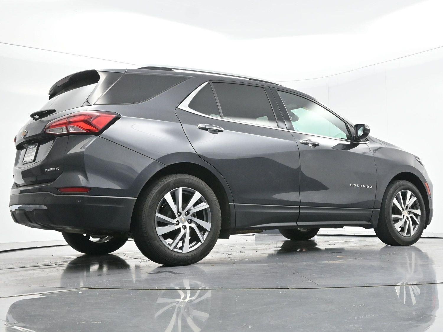 Used 2022 Iron Gray Metallic Chevrolet Premier image 56