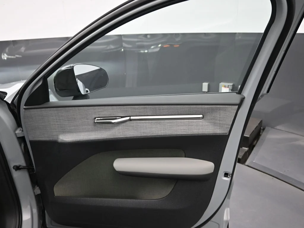 New 2026 Vapour Grey Volvo Twin Motor Cross Country Ultra image 22