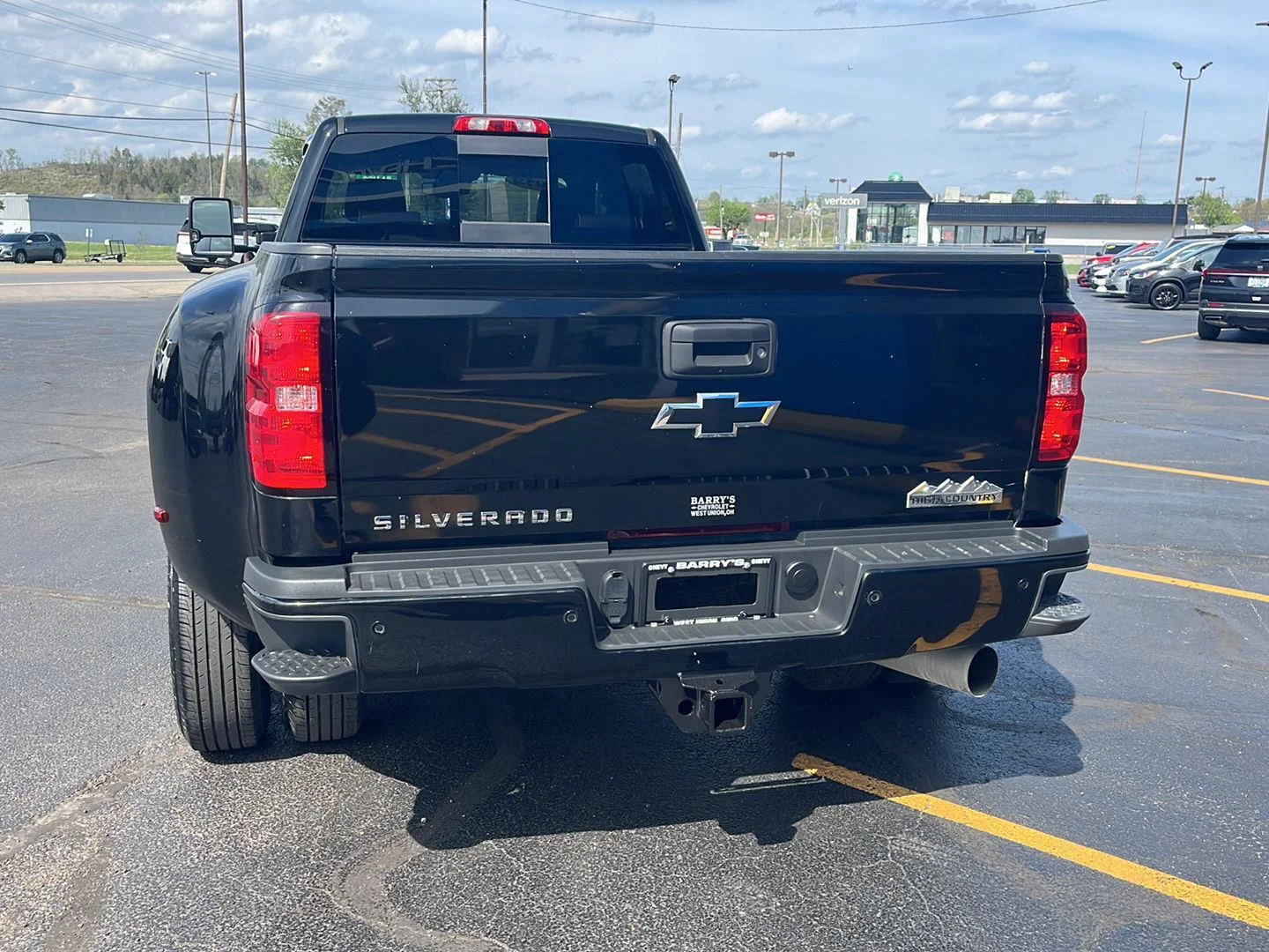Used 2019 BLACK Chevrolet High Country image 4