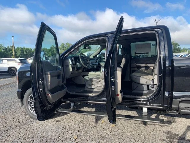 New 2026 Black Ford F-250® Platinum® image 18