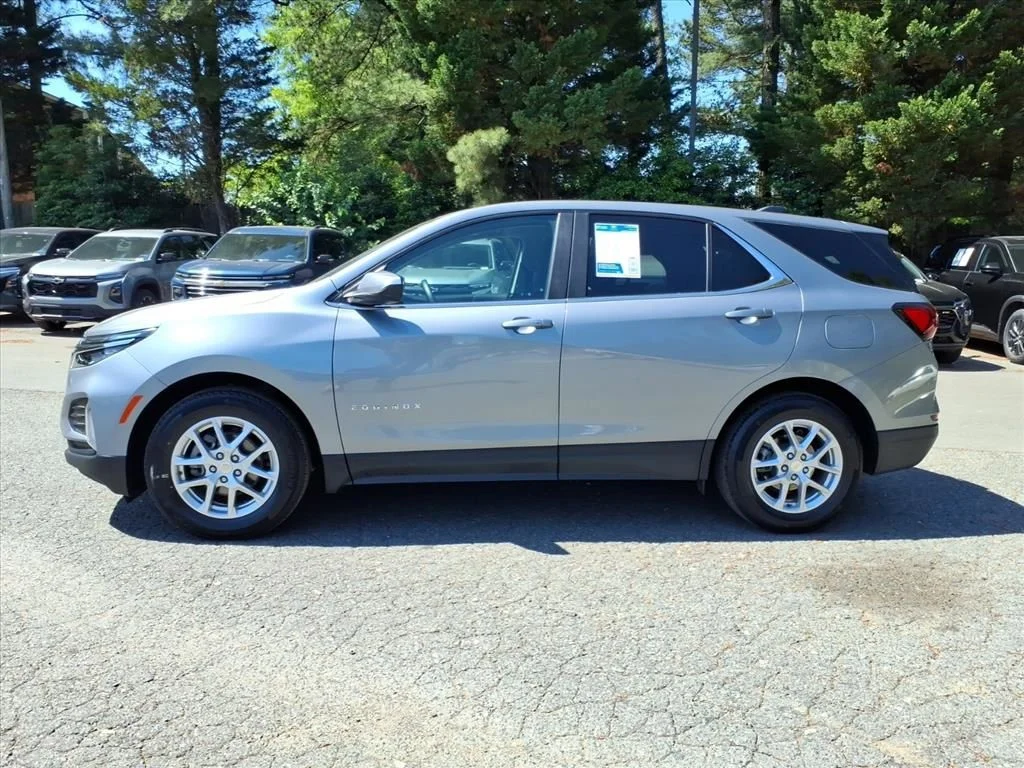Used 2024 Gray Chevrolet LT image 28