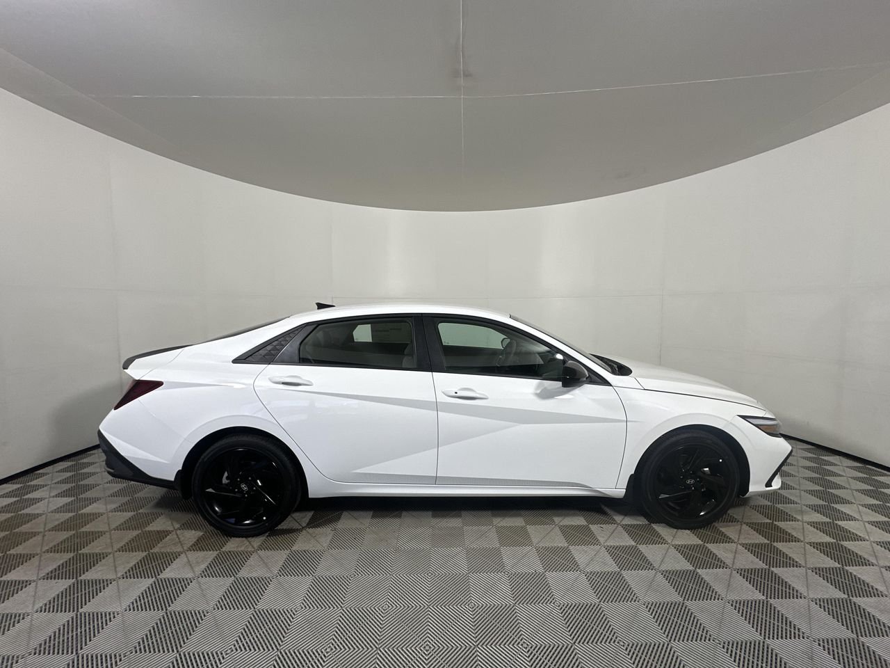 New 2026 Serenity White Hyundai SEL Sport image 8