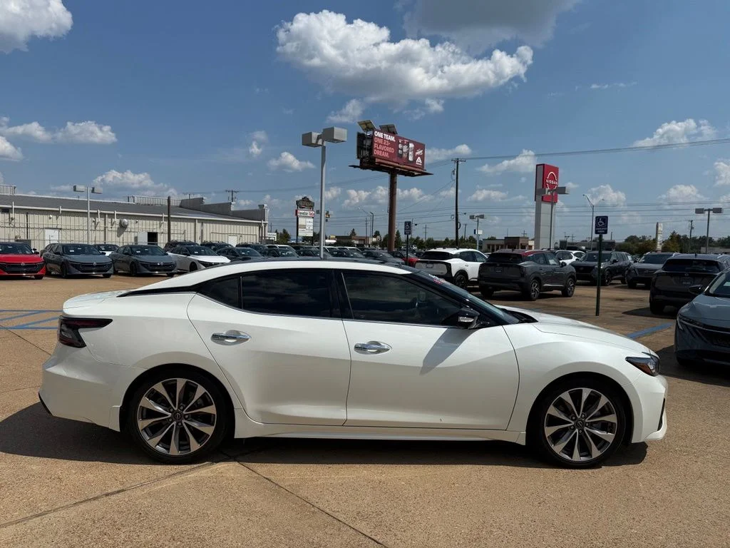 Certified Used 2023 White Nissan Platinum image 6