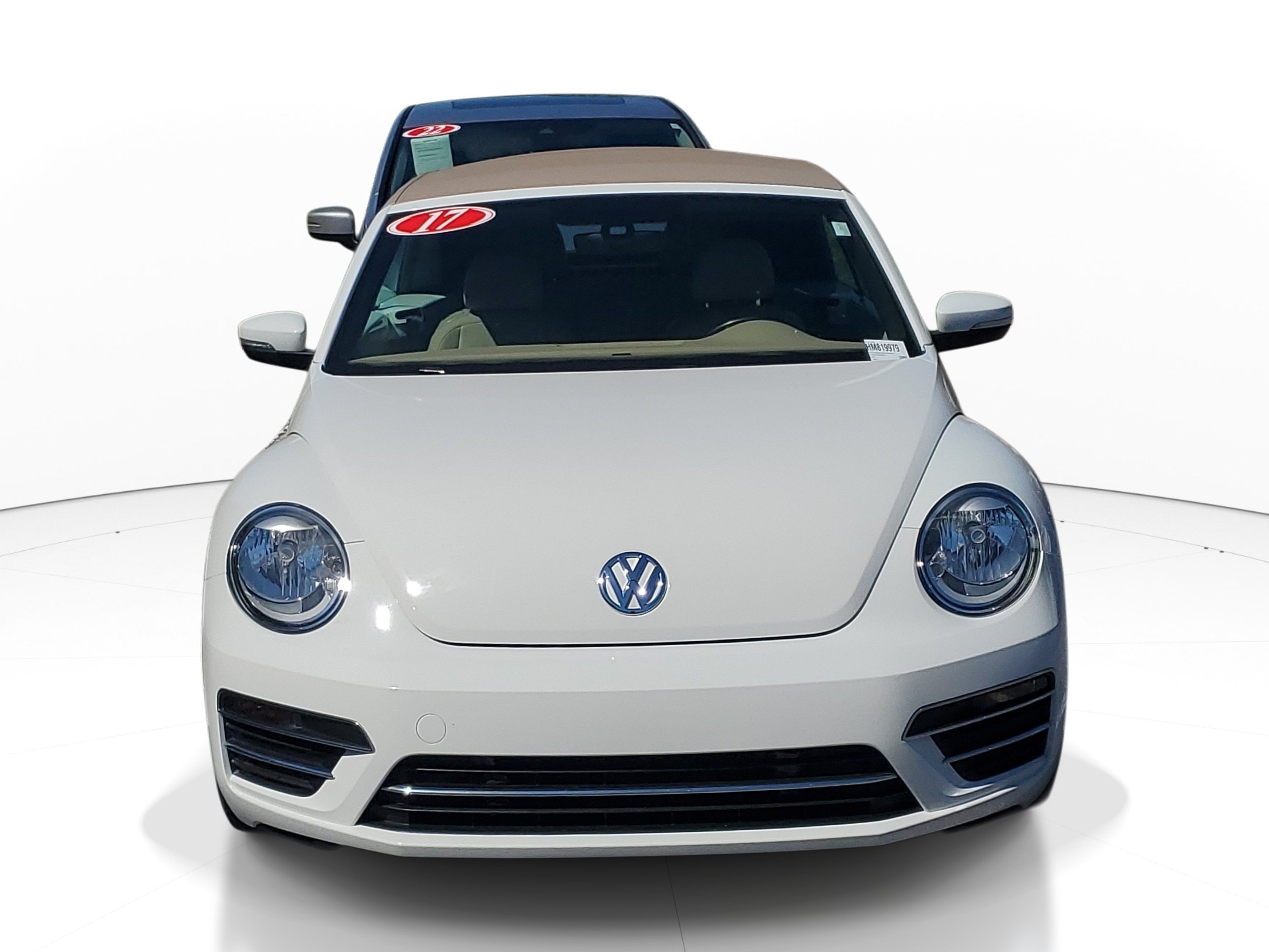 Used 2017 Pure White Volkswagen 1.8T S image 1