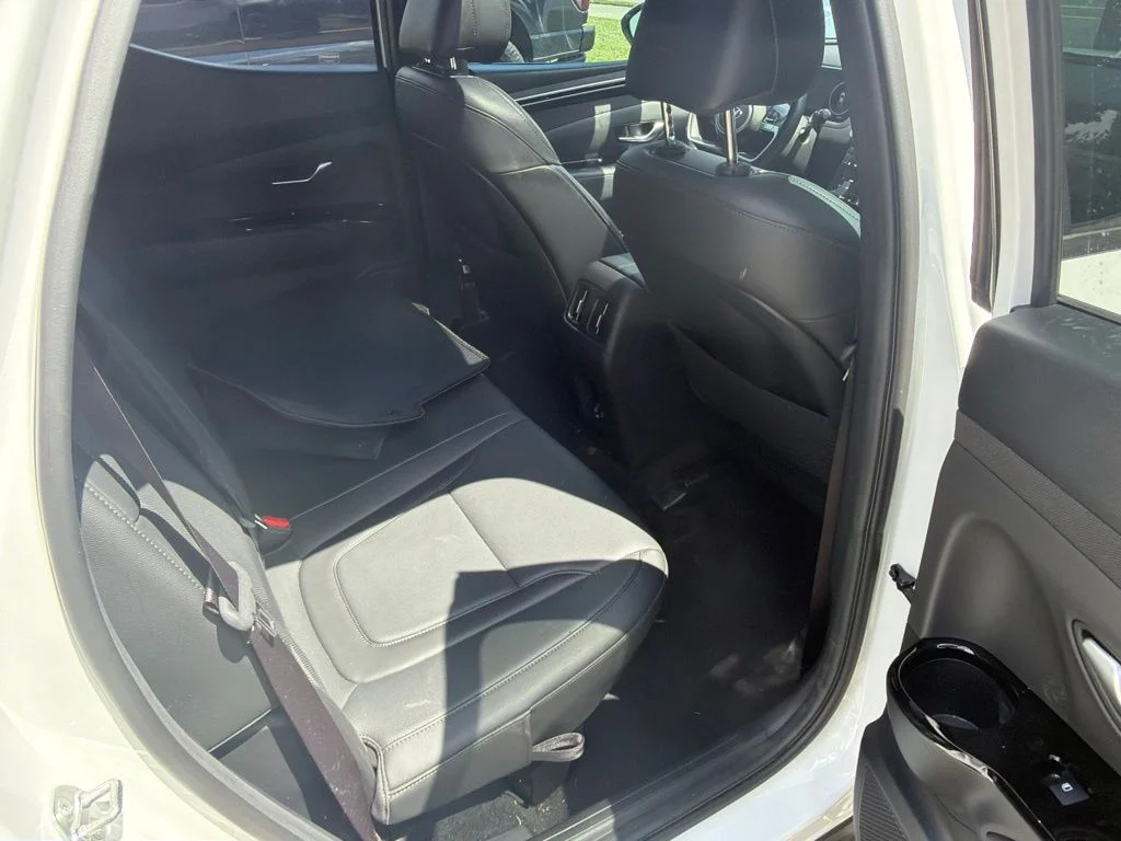Used 2024 White Hyundai Limited image 23