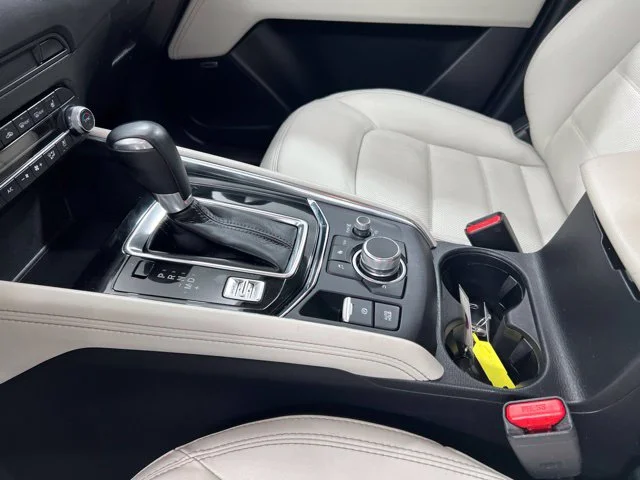 Used 2020 White Mazda Grand Touring image 15