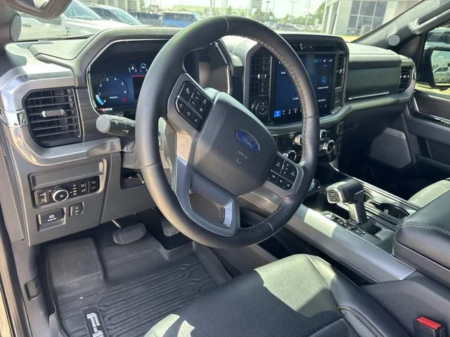 Certified Used 2025 Gray Ford Lariat image 25