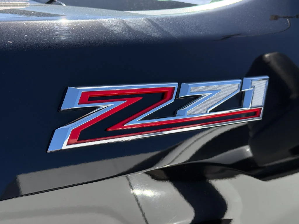 Used 2022 BLACK Chevrolet LT image 22
