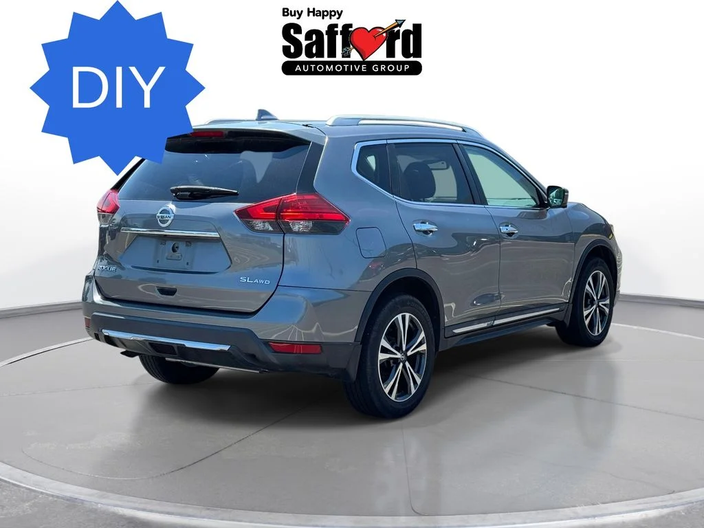 2017 Nissan Rogue SL - Photo 9
